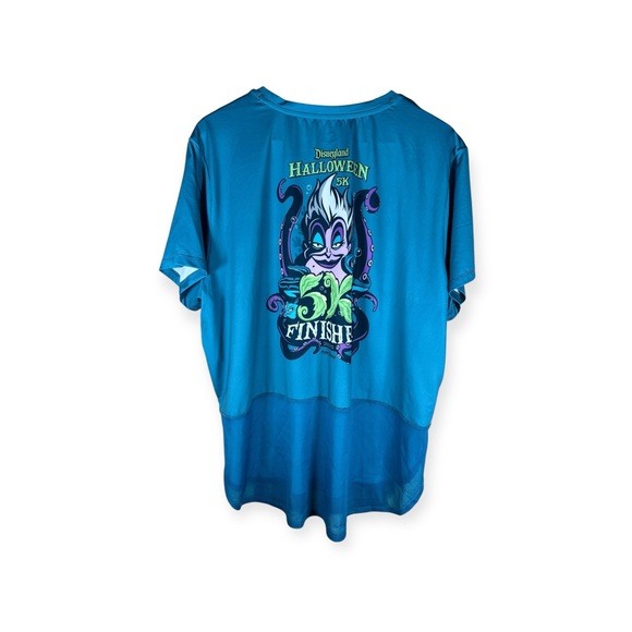 NWT Disneyland 2025 Haloween Graphic Finisher T-Shirt - Picture 2 of 6